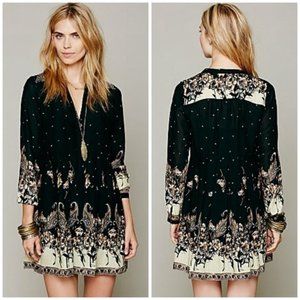 Free People Black Floral Sierra Valley Shirtdress Size Small
